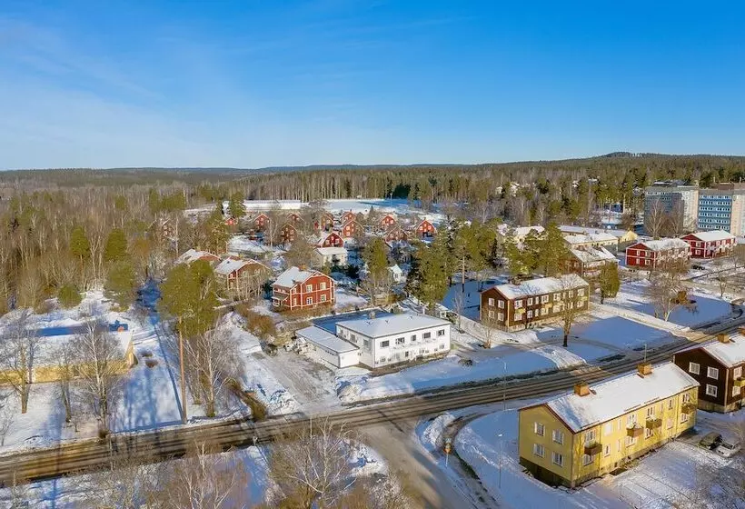 ホテル Fagersta Wardshuset C. Dickens