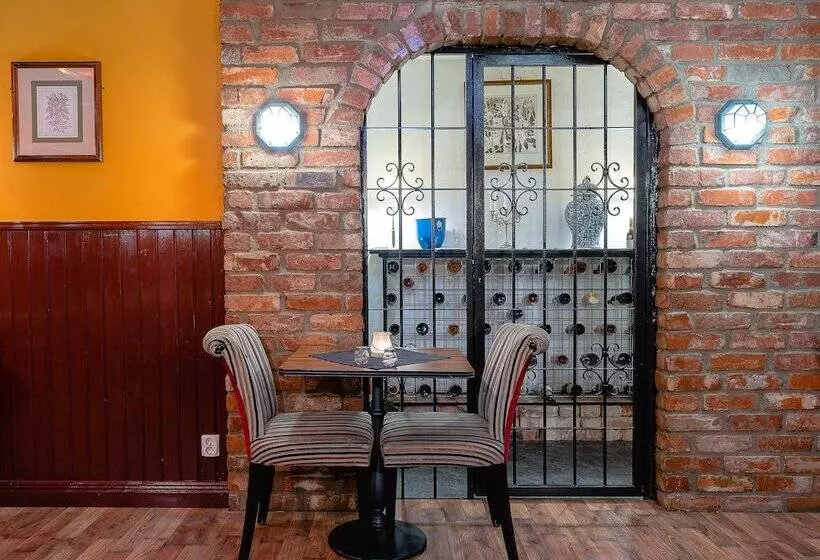 ホテル Fagersta Wardshuset C. Dickens