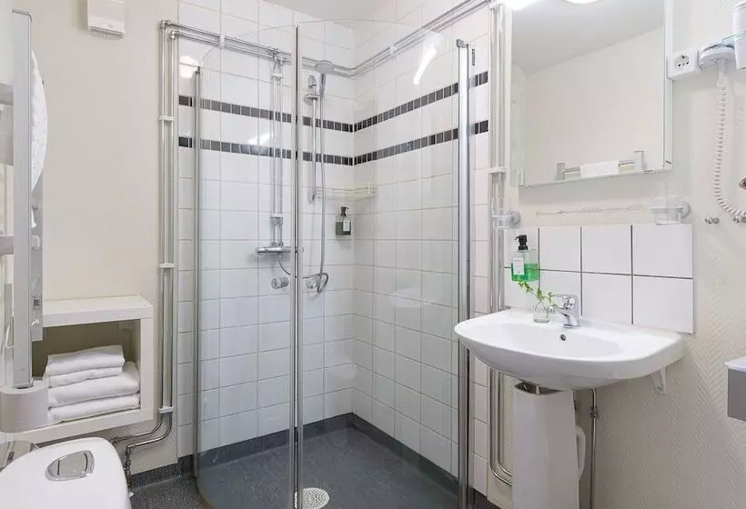 ホテル Fagersta Wardshuset C. Dickens