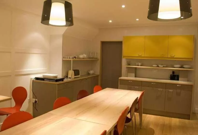 Grasshoppers Hotel Glasgow