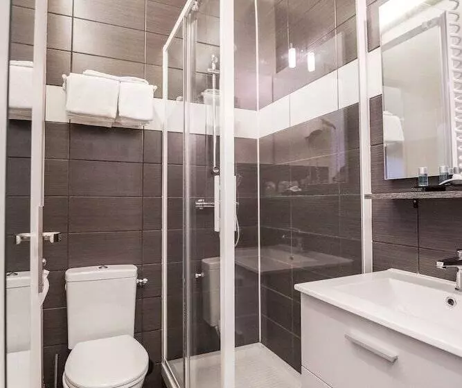 בית מלון כפרי Hôtel De La T.a