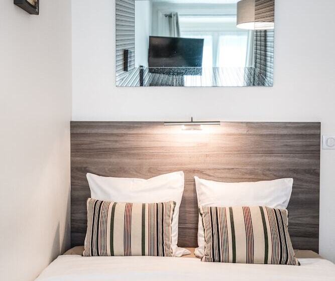 בית מלון כפרי Hôtel De La T.a