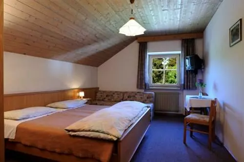 Pension Vitalhof Hirben