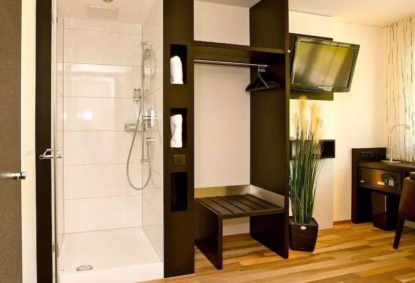 Отель Restaurant Vogelsang