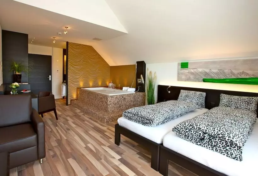 Отель Restaurant Vogelsang