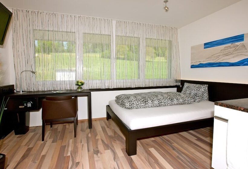 Отель Restaurant Vogelsang