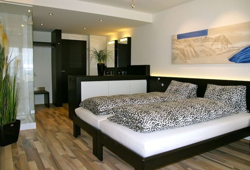 Отель Restaurant Vogelsang