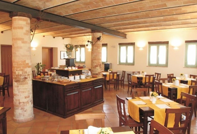 ホテル San Claudio