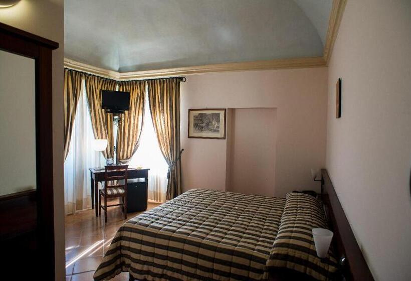 ホテル San Claudio