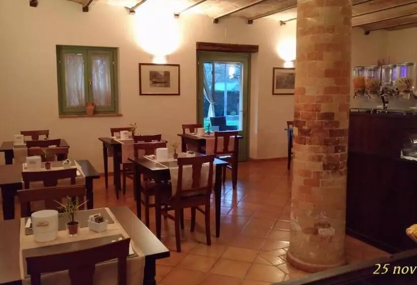 ホテル San Claudio