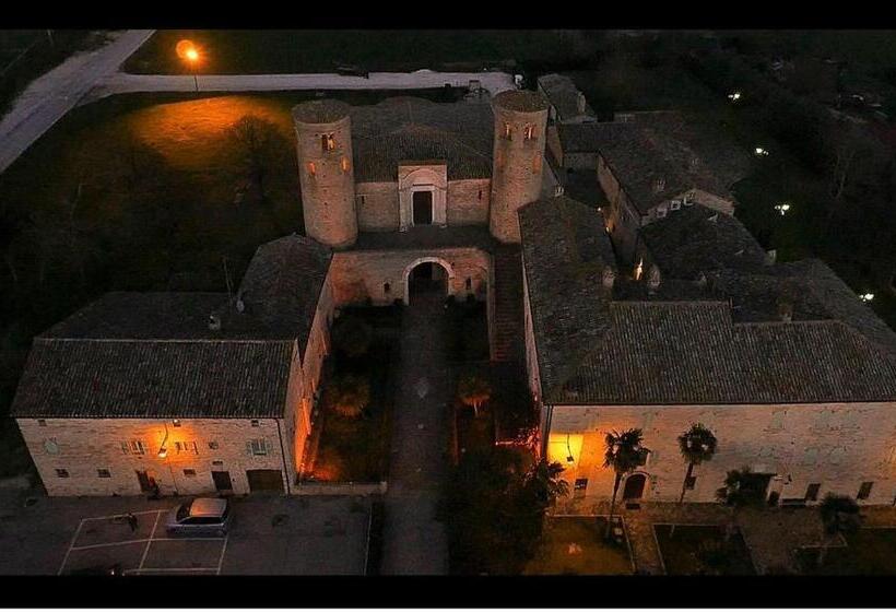 ホテル San Claudio