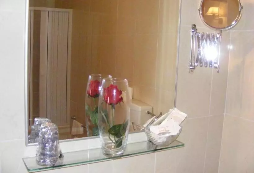 Отель Santa Mafalda