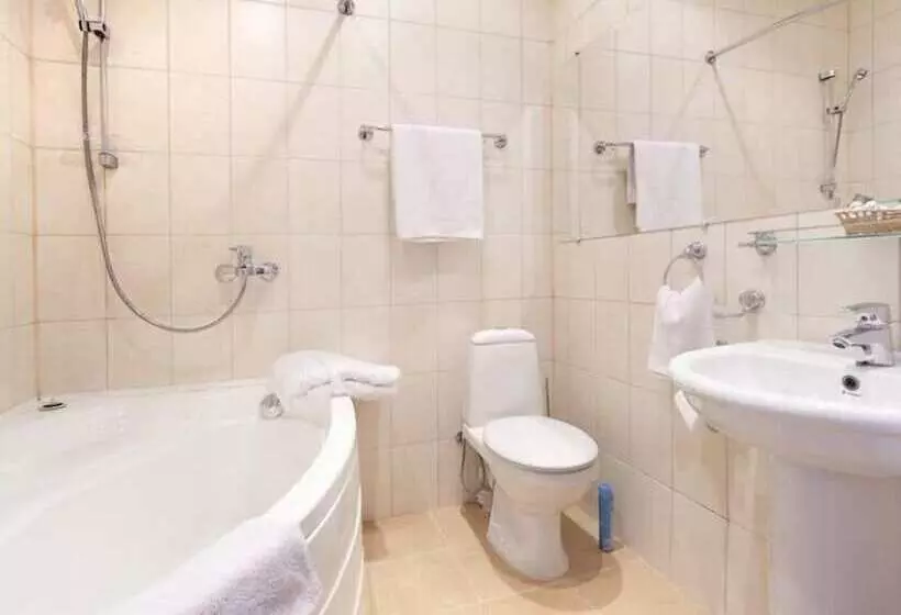 هتل Solo Na Bolshom Prospekte