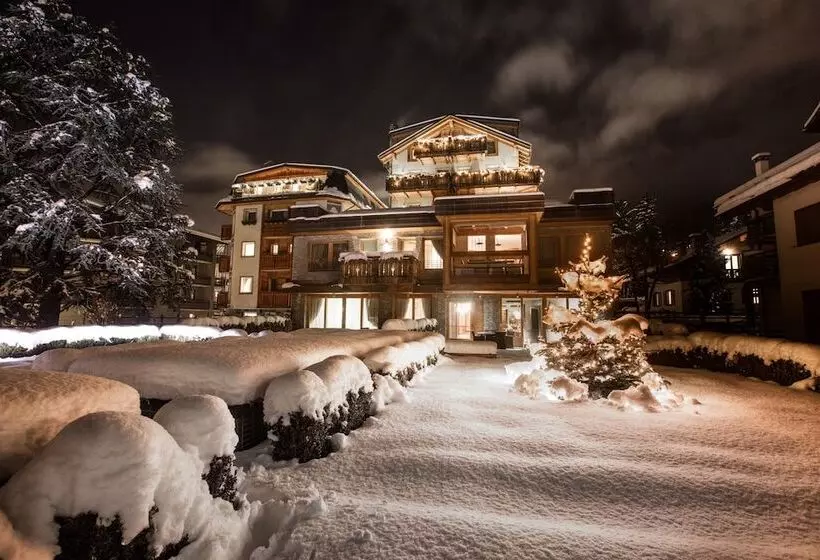 Hotelli Sottovento Luxury Hospitality