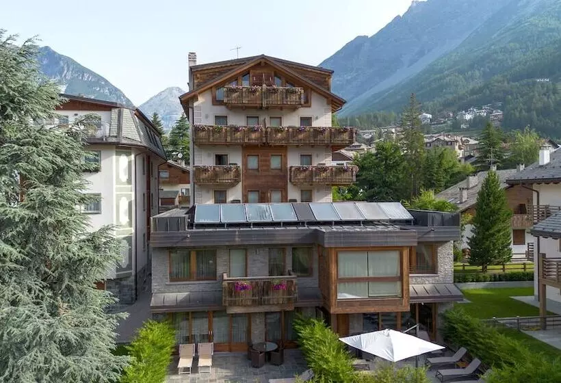 Hotelli Sottovento Luxury Hospitality