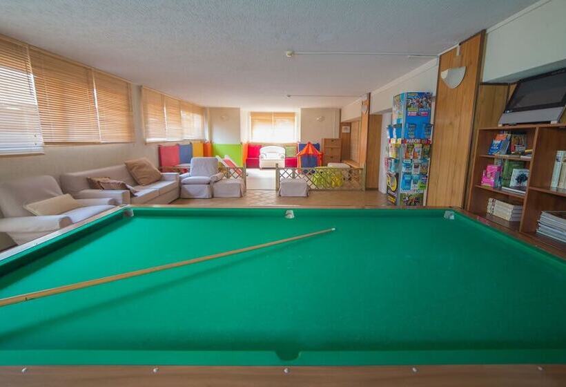 Mediterraneo Hotel & Suites