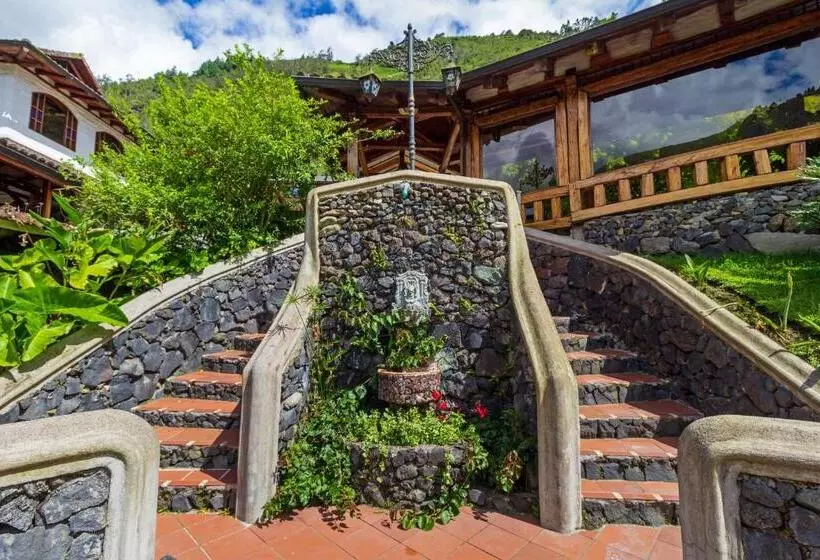 Samari Spa Resort