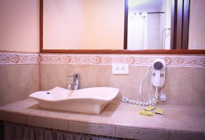 Golden Rest Latacunga