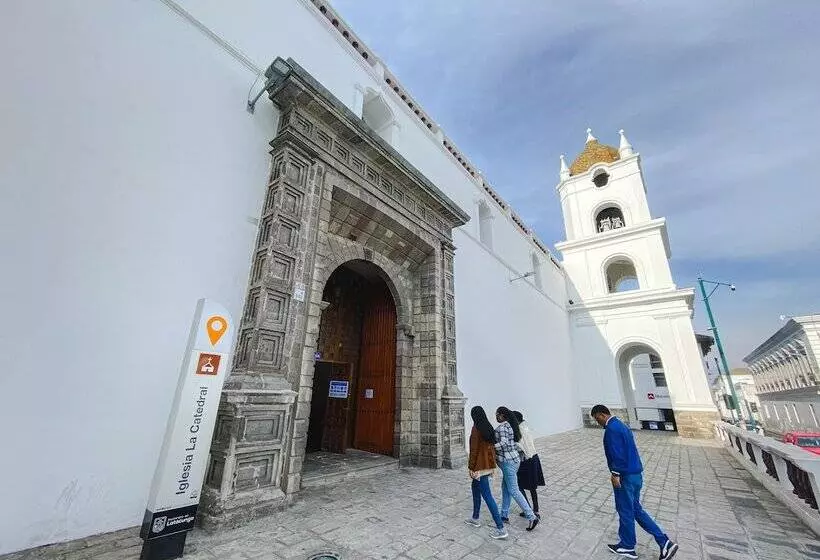 Golden Rest Latacunga