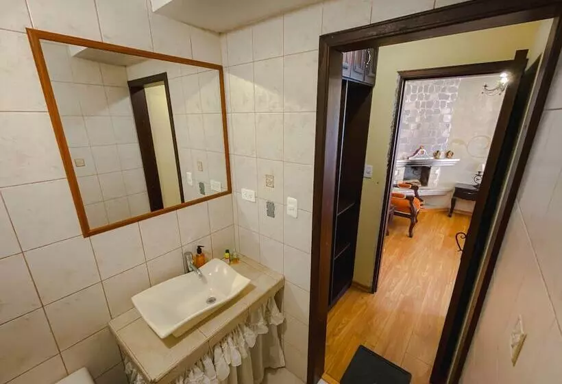 Golden Rest Latacunga