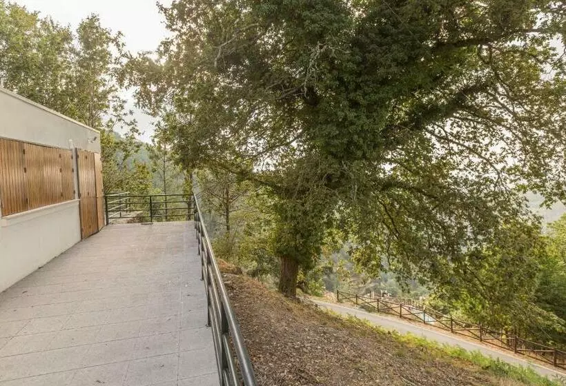 Retkeilymaja Casa Do Caminheiro