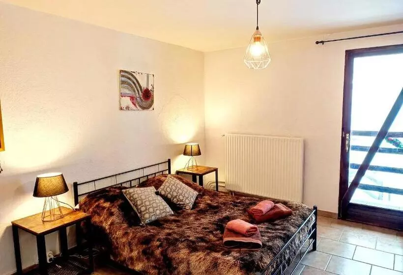 Aamiaismajoitus (B&B) õ 2040 Chambre Flocon