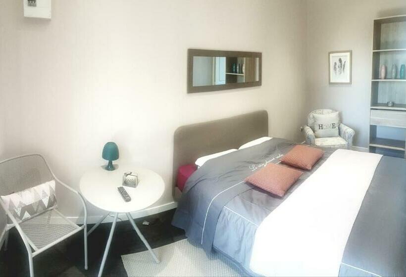 ベッドアンドブレックファースト Mas Tareau La Syrah