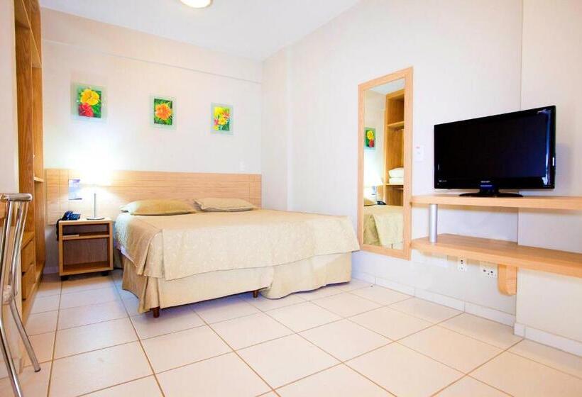 בית מלון כפרי Golden Dolphin Express Oficial