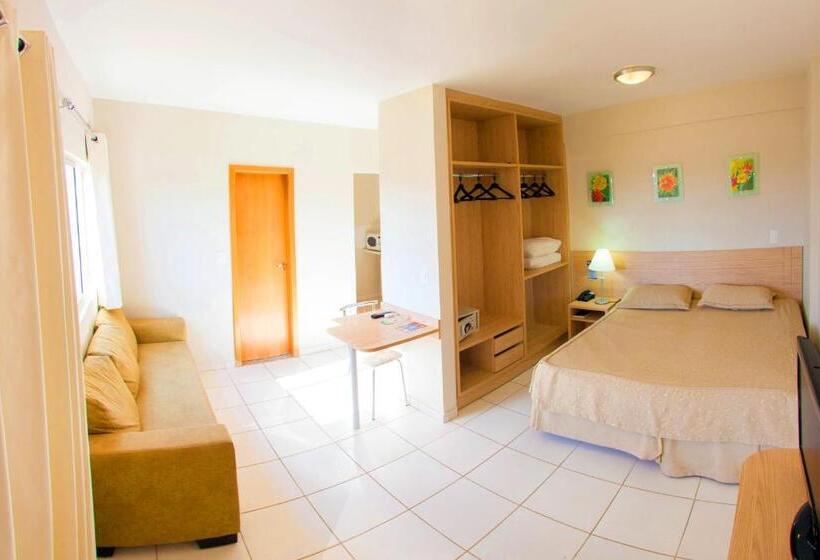 בית מלון כפרי Golden Dolphin Express Oficial