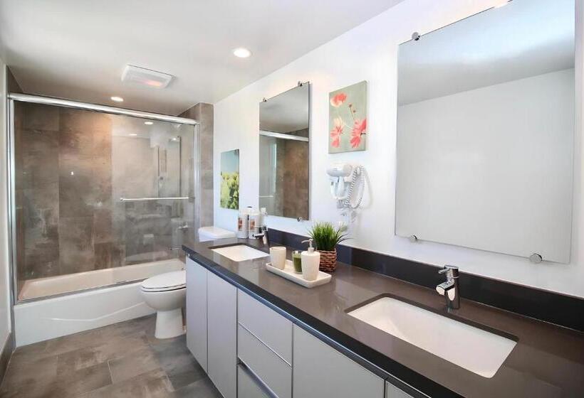 Los Angeles Premium Suites With Free Parking