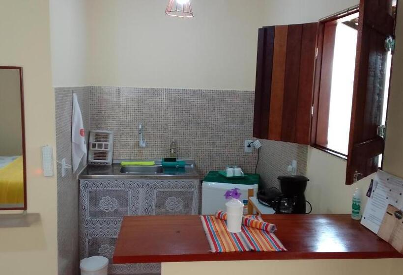 پانسیون Flores Do Riacho Suítes