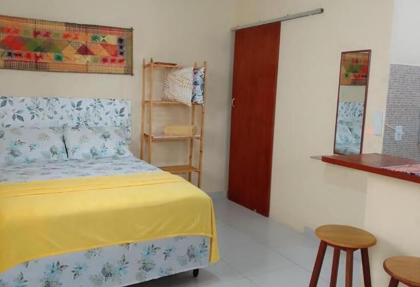 پانسیون Flores Do Riacho Suítes