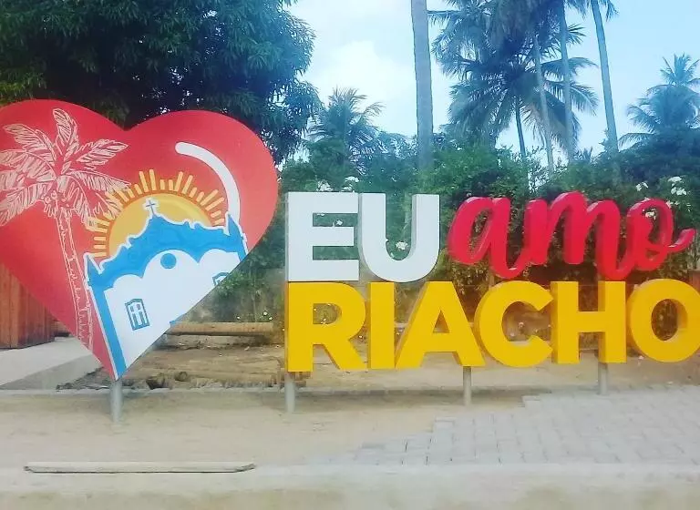 ペンション Flores Do Riacho Suítes