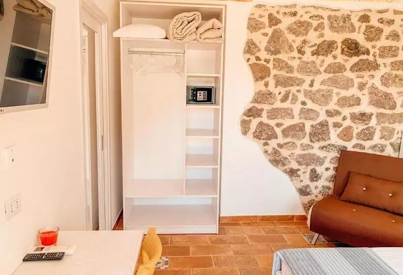 B&b La Roccia