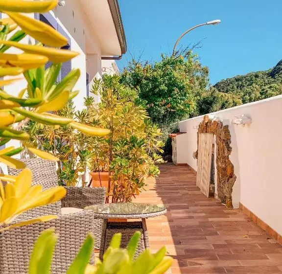 B&b La Roccia