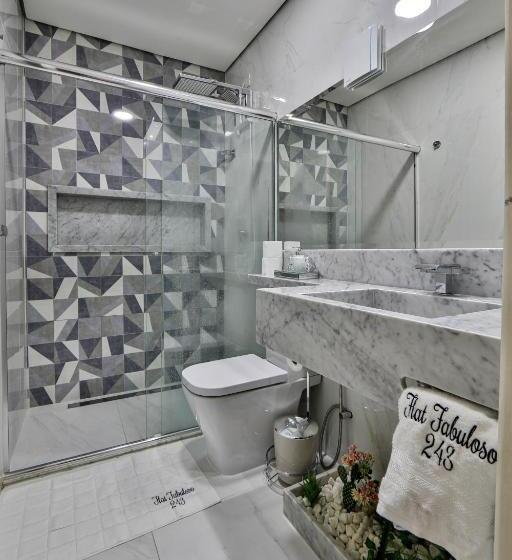 Fabuloso Flat 243 Amarílis 2 Piscinas Climatizadas, Sky 170 Canais Carregador Veiculo Elétrico Rivie