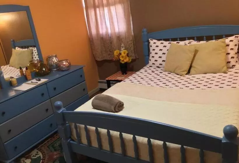 پانسیون Beautiful Room Near Jfk And Close To Laguardia Airports