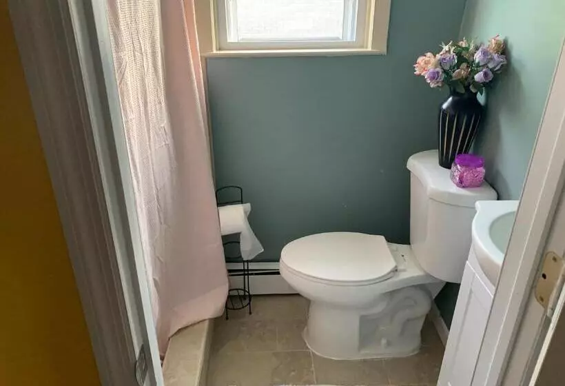 پانسیون Beautiful Room Near Jfk And Close To Laguardia Airports