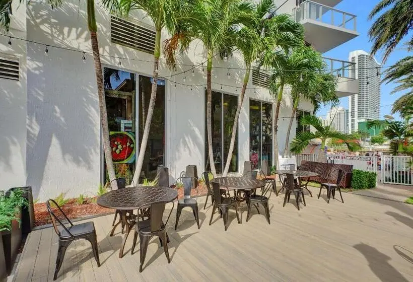 Beachwalk Resort