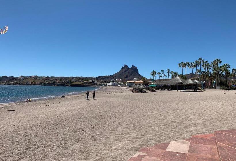 בית מלון כפרי Condominios San Carlos