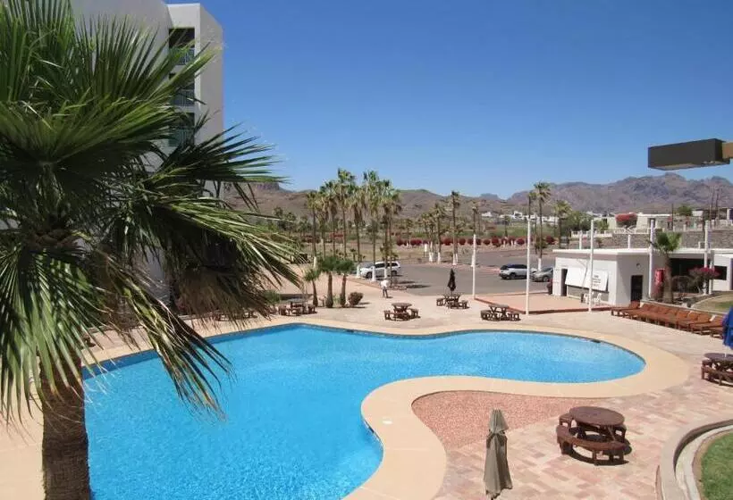 ホテル Condominios San Carlos