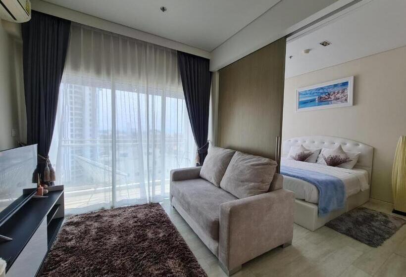 Hotel Veranda Residence Pattaya By Sea