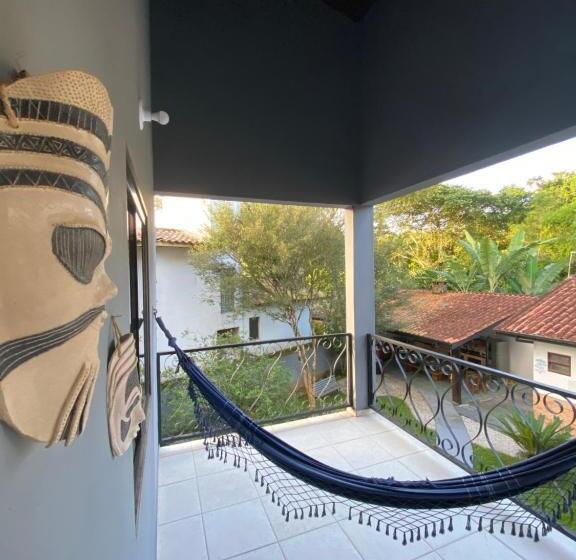 پانسیون Bahan Pousada