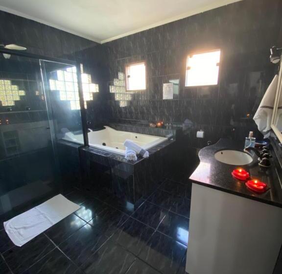 پانسیون Bahan Pousada