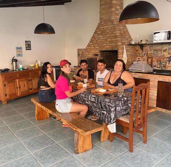 پانسیون Bahan Pousada