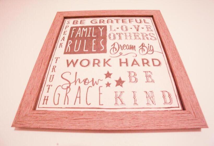 The Diamond At Kingston East