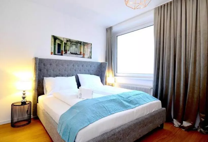 Vienna Residence, Naschmarkt   Karlsplatz