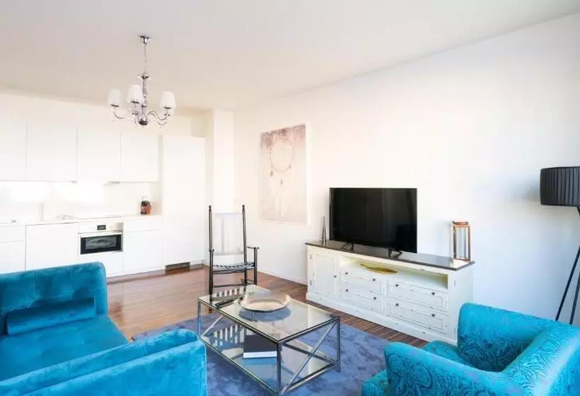 Vienna Residence, Naschmarkt   Karlsplatz