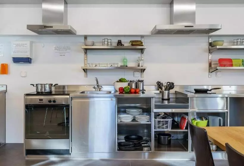 Backpackers Villa Sonnenhof   Hostel Interlaken