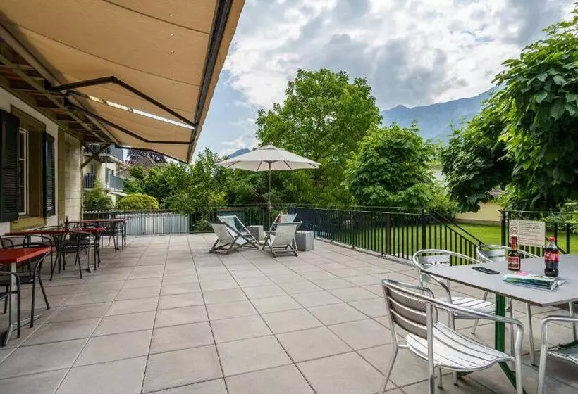 Backpackers Villa Sonnenhof   Hostel Interlaken